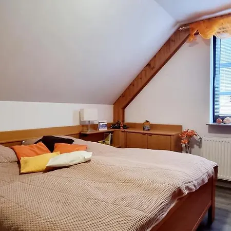 Iqbal-huette Guest house