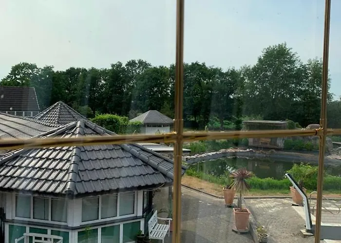 Iqbal-huette بيت ضيافة