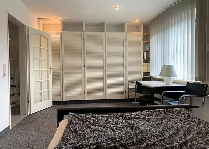 Iqbal-huette بيت ضيافة *