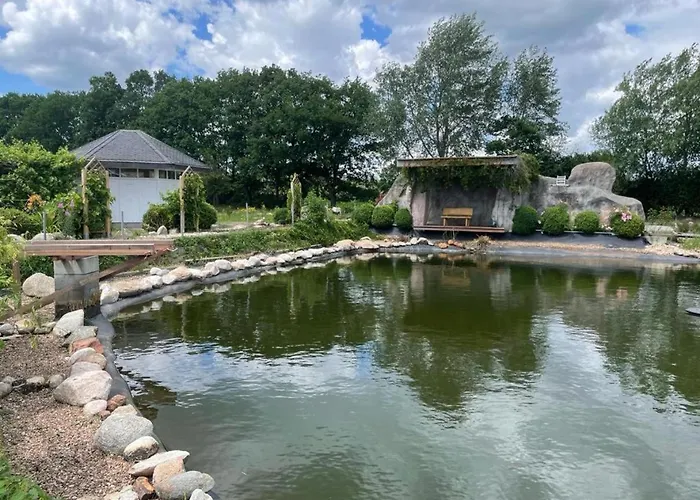 Iqbal-huette بيت ضيافة